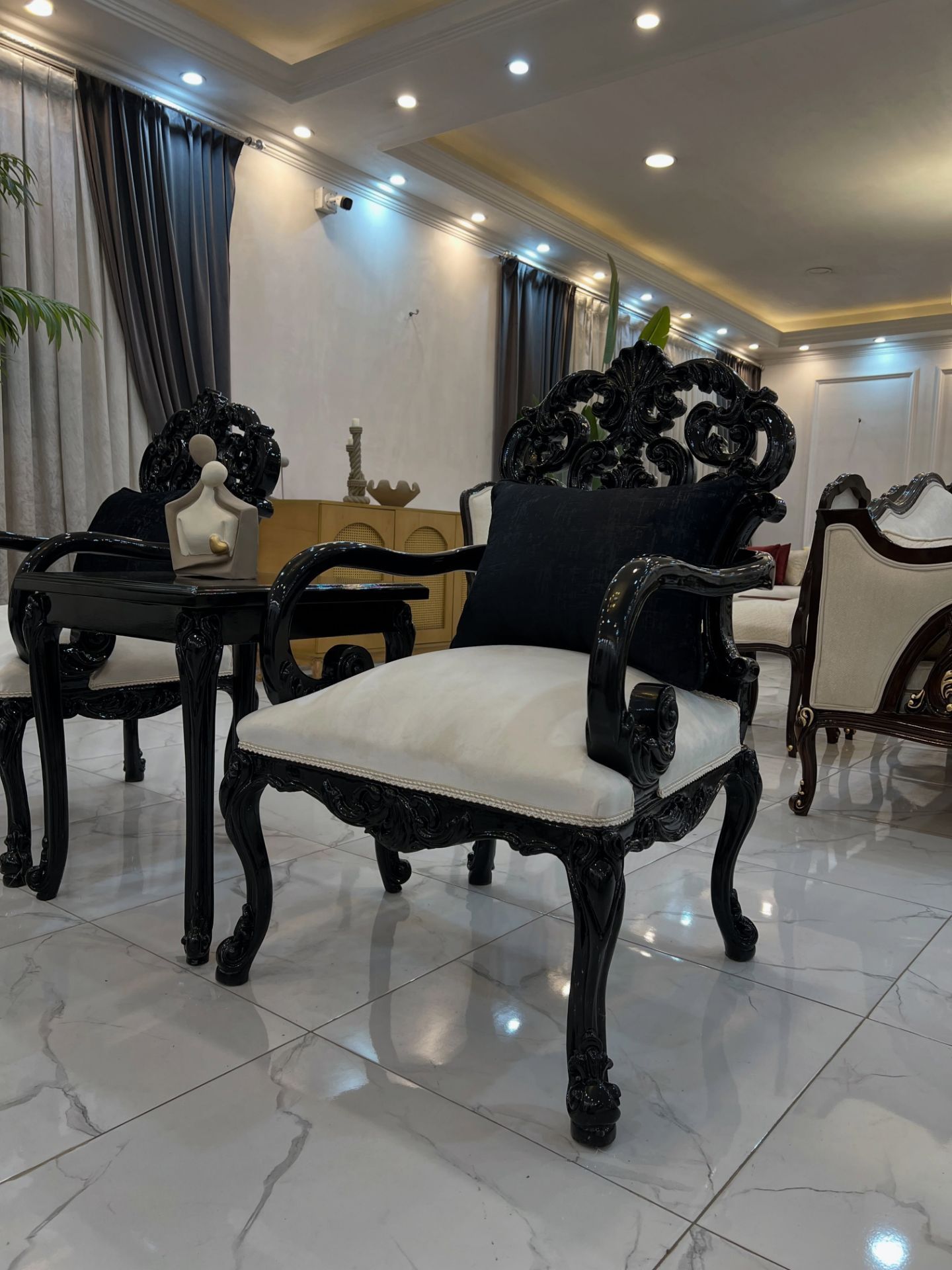 مبل کلاسیک ۷نفره مدل کینگ