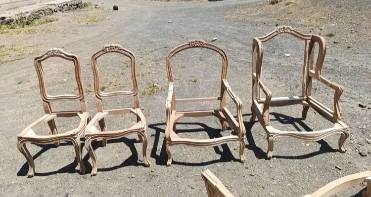 مبل کلاسیک ۸نفره سه گل فرانسوی