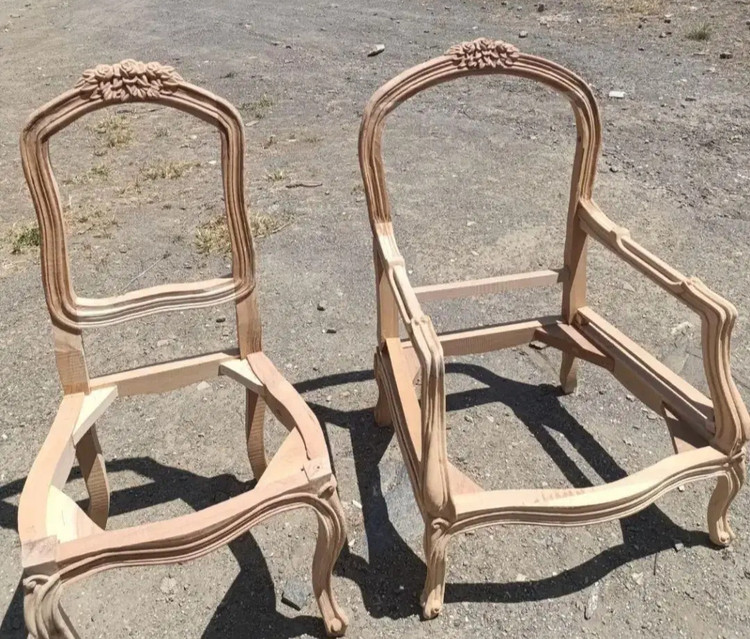 مبل کلاسیک ۸نفره سه گل فرانسوی