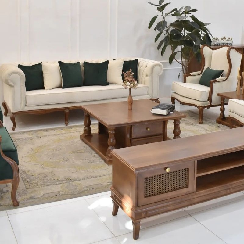 میز تی وی کویین