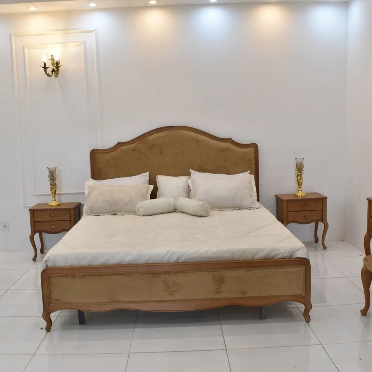 سرویس خواب دو نفره مدل کویین با آینه کنسول و پاتختی