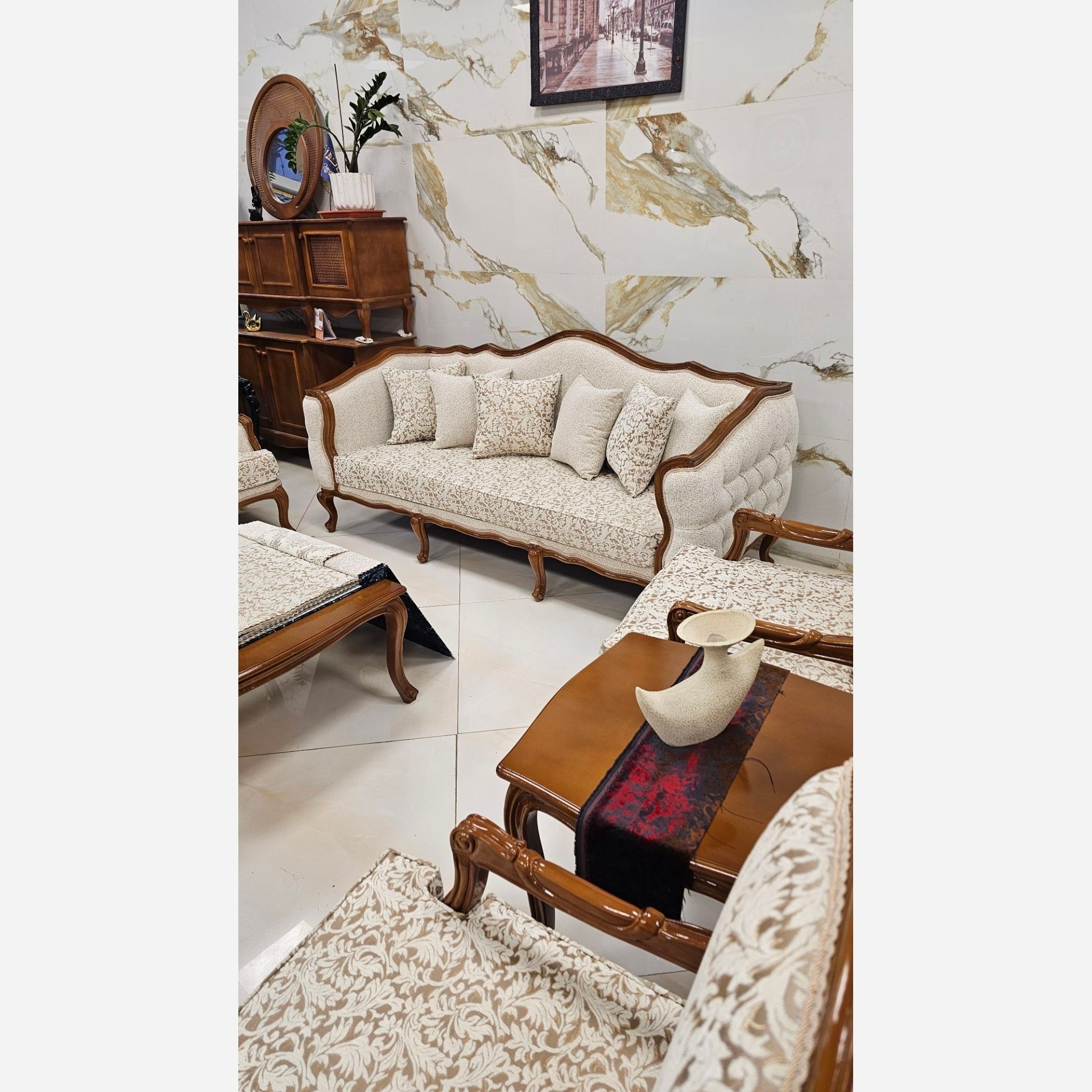 مدل مبل کویین فرانسوی جنس چوب راش ۷نفره