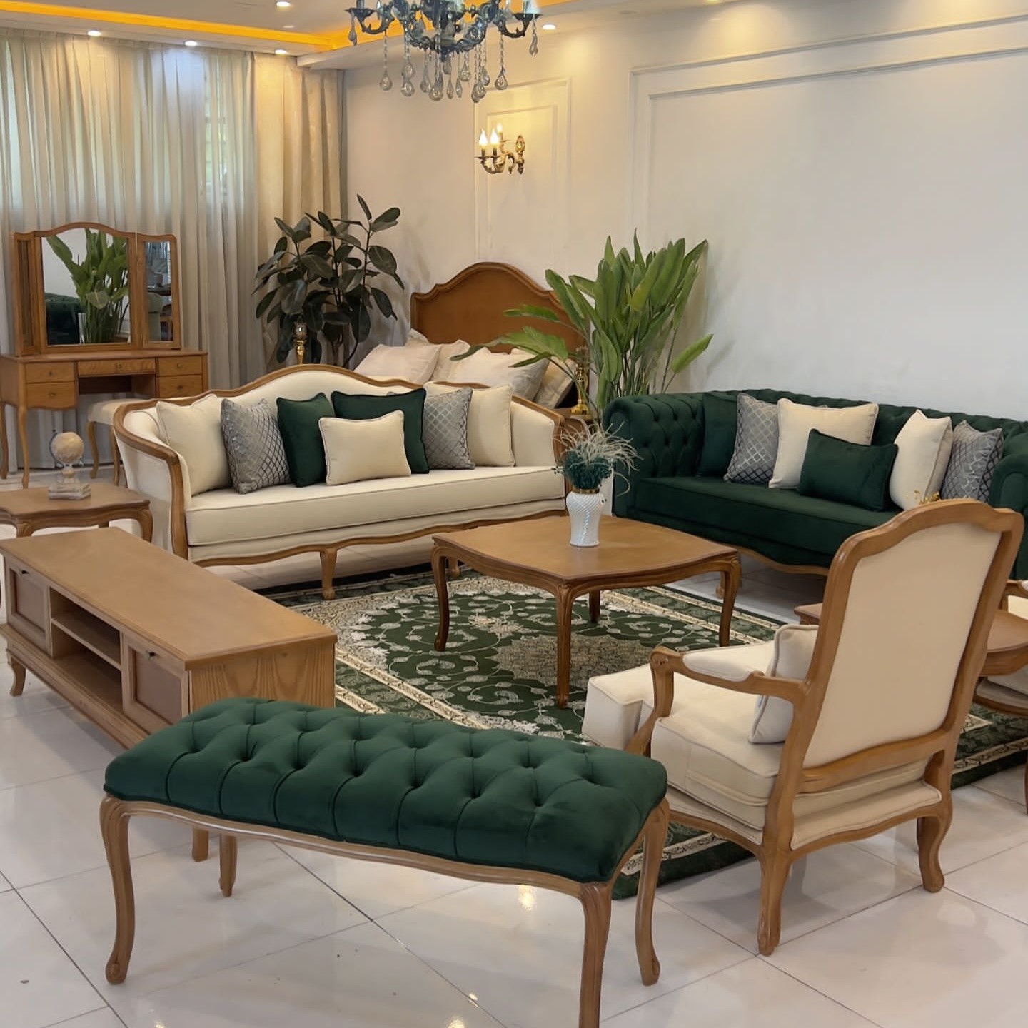 مبل کویین ابزاری۸ نفره ارسال رایگان به سراسر کشور