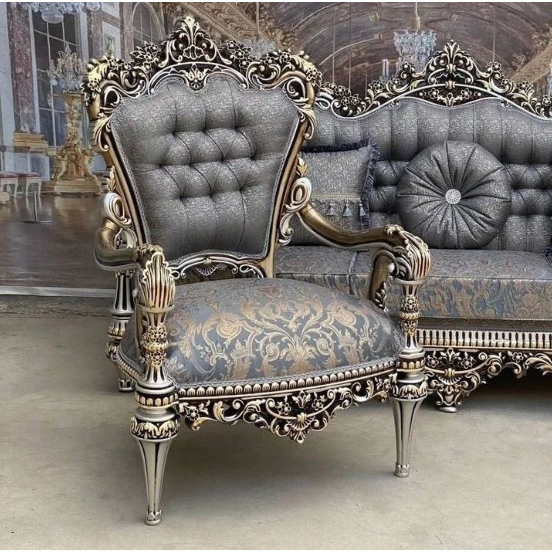 مبل کلاسیک سلطنتی خاطره تمام چوب