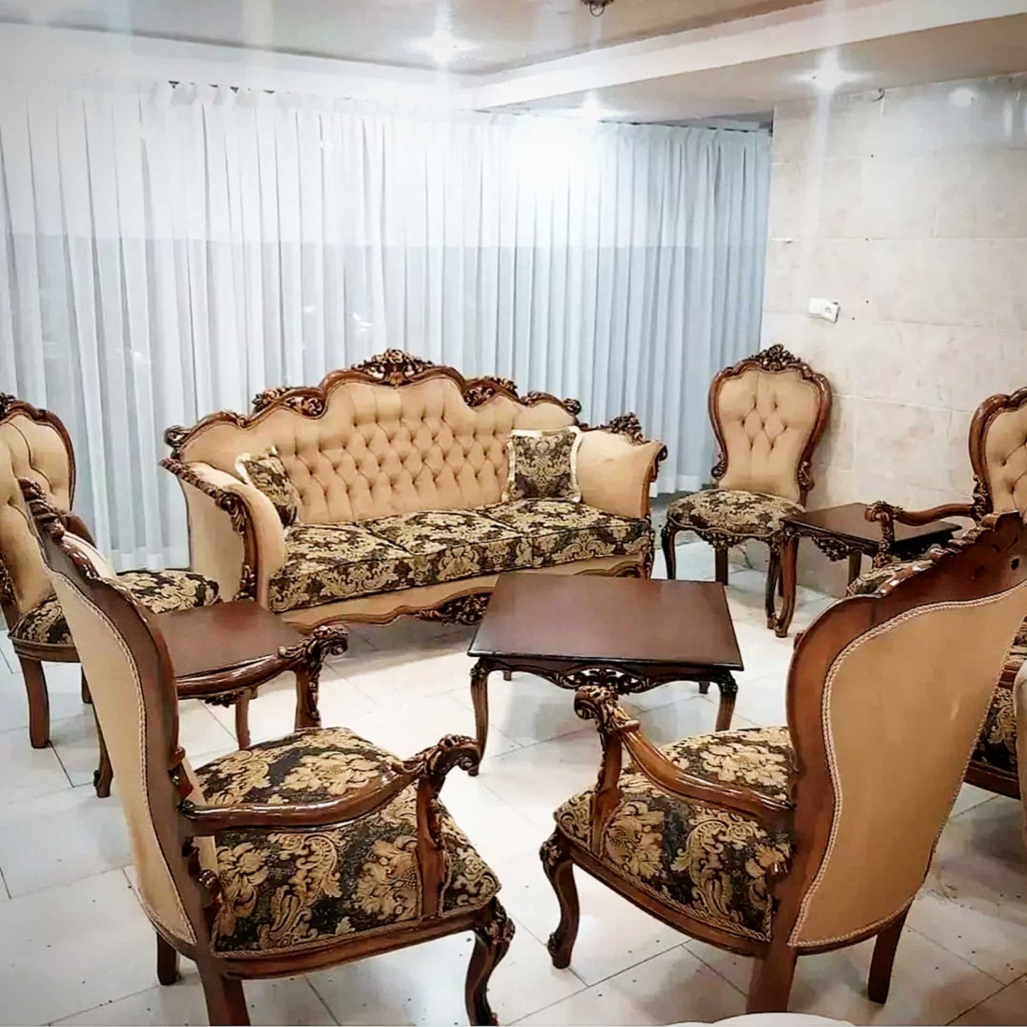 مبل سلطنتی کلاسیک سلطنتی آراد ارسال رایگان