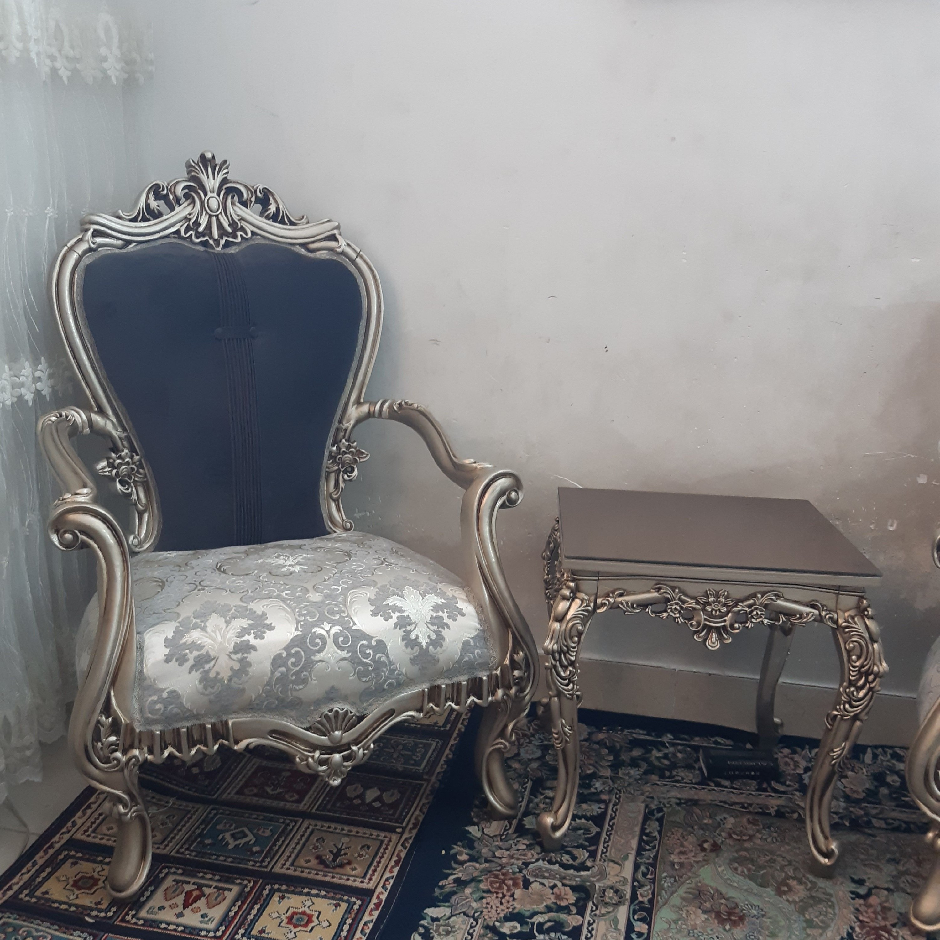 مبل کلاسیک سلطنتی نگار ارسال رایگان