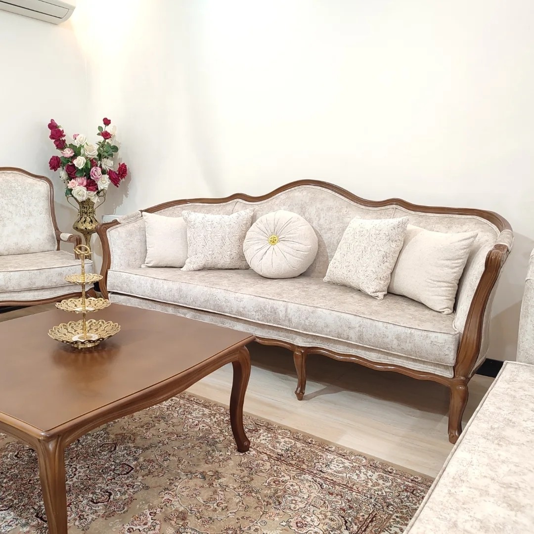 مبل  راحتی سری کویین مختص ساده وشیک پسندان ارسال رایگان