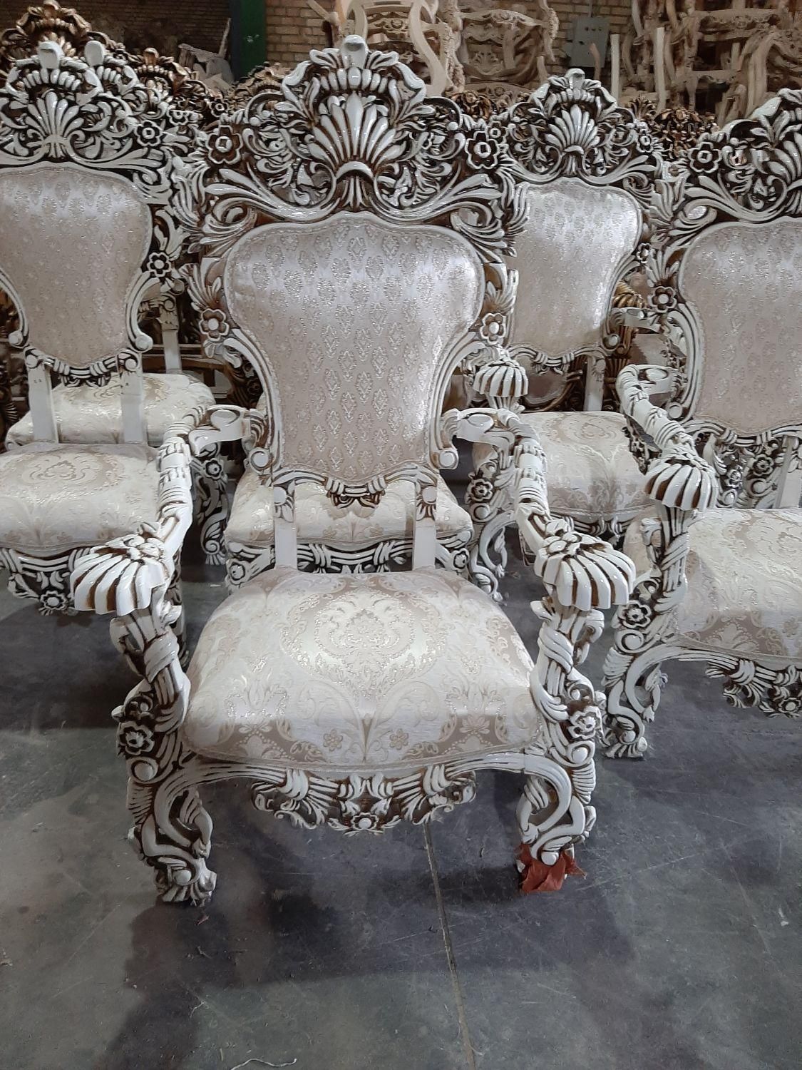 مبل مصری استیل کلاسیک راحتی سلطنتی پنجه شیری