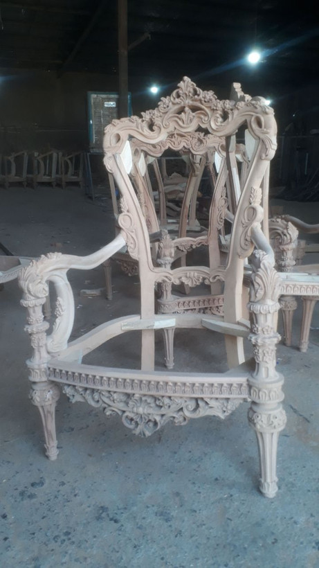 مبل کلاسیک سلطنتی 9نفره مدل خاطره