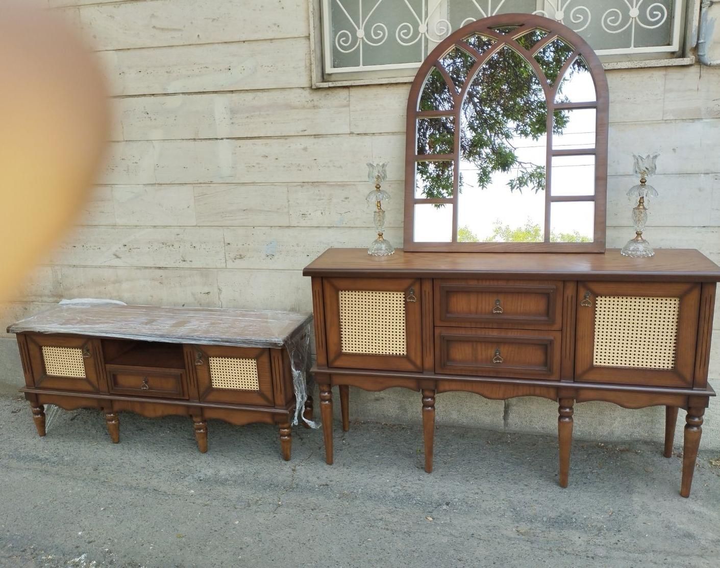 کنسول حصیری مدل فرانسوی با آینه گنبدی