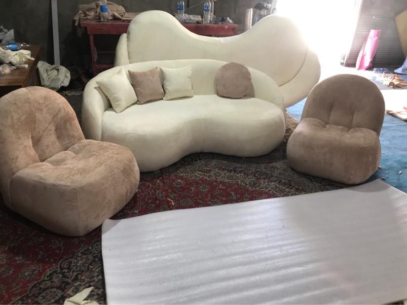 مبل راحتی مینیمال کمجا مدل لوبیایی