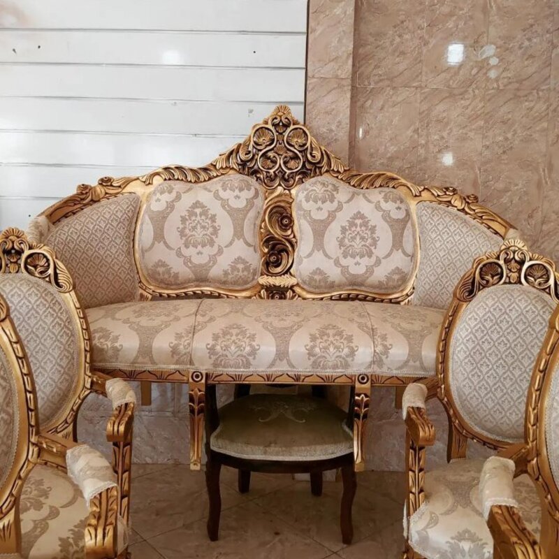 مبل کلاسیک 9 نفره مدل آذر + جلومبلی و عسلی با تخفیف ویژه