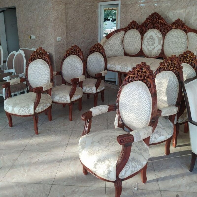 مبل کلاسیک 9 نفره + جلومبلی و عسلی کد 5893
