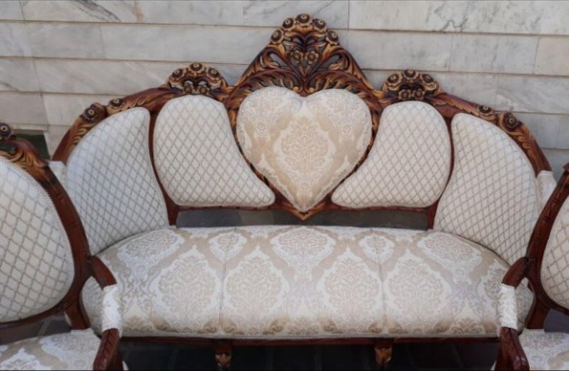 مبل کلاسیک 9 نفره + جلومبلی و عسلی کد 5893