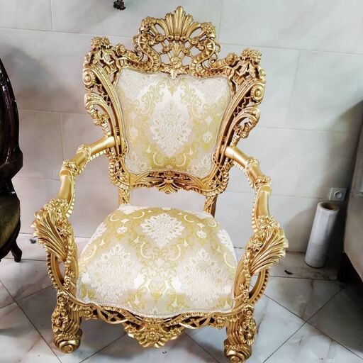 مبل کلاسیک مدل خرچنگی 7نفره+جلومبلی و عسلی