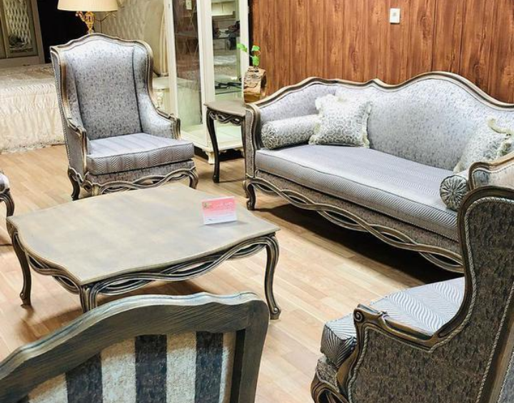 مبل کلاسیک مدل فرانسوی 9 نفره با تخفیف ویژه