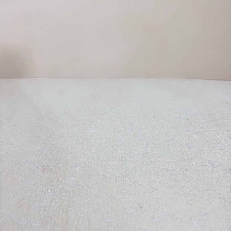 مبل استیل نه نفره با روکش پارچه و پایه چوب مدل کوئین روشن به همراه 2 کوسن