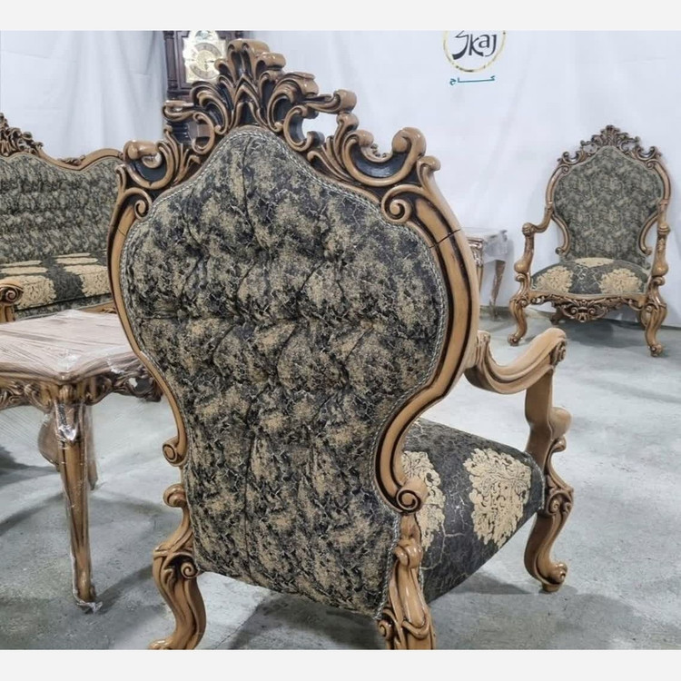 مبل کلاسیک مدل چراغان
